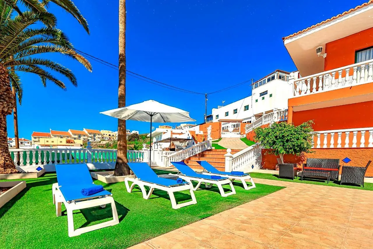 Villa Raquel With Private Pool And Sea View Los Menores 0*,