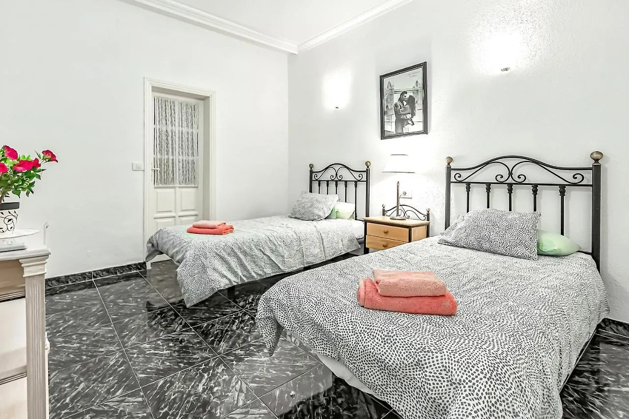 Villa Raquel With Private Pool And Sea View Los Menores 0*,  西班牙