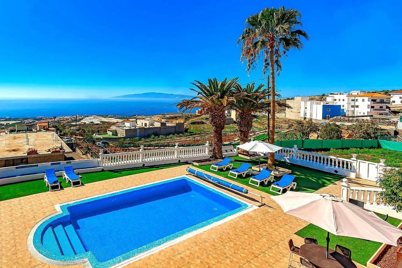 Villa Raquel With Private Pool And Sea View Los Menores